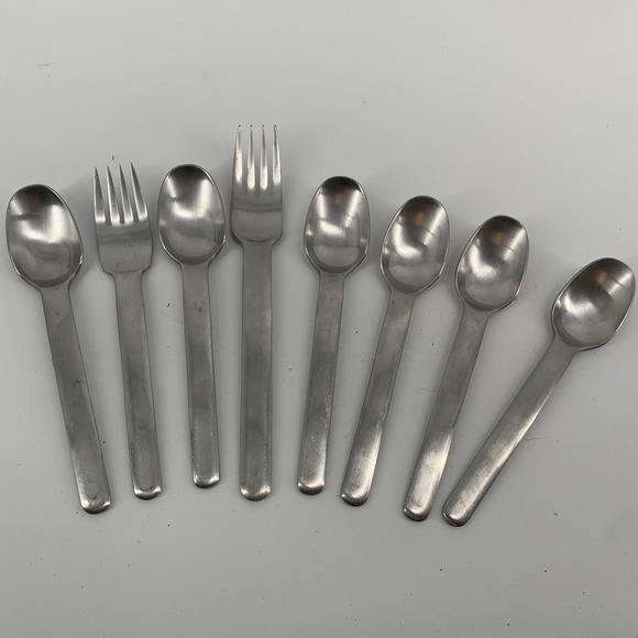 Retroneu Other - Retroneu 18/8 Stainless Steel Flatware Set‎ 8pc Forks Spoons Korea MCM